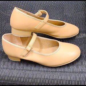 Beautiful tap shoes!😉